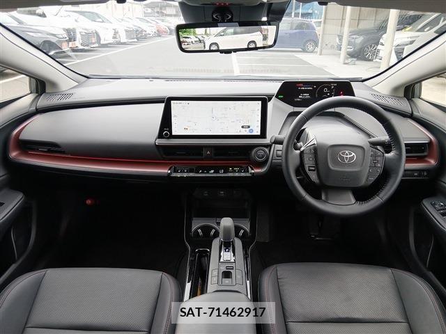 Toyota PRIUS 2023-08 8037641-16