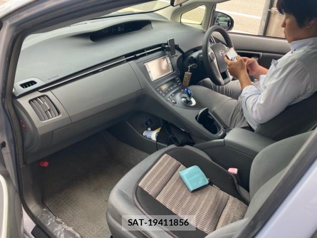 Toyota PRIUS 2009-09 8048600-12