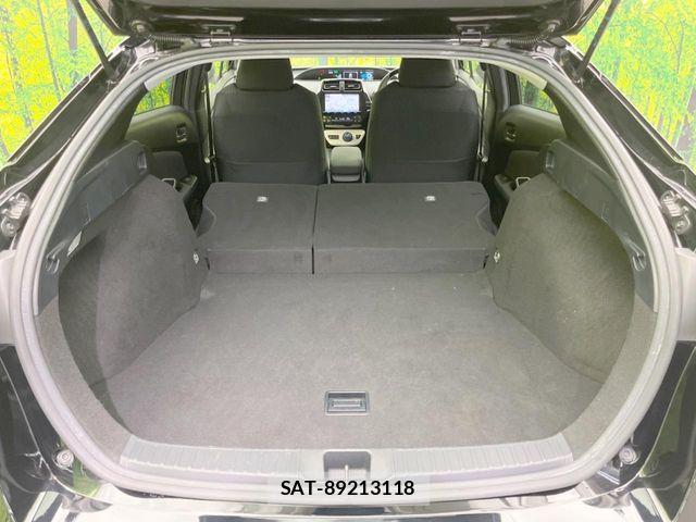 Toyota PRIUS 2016-05 8037675-9