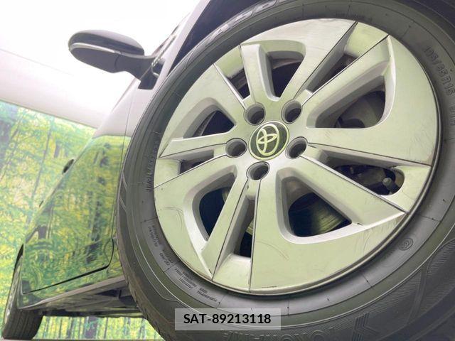 Toyota PRIUS 2016-05 8037675-12