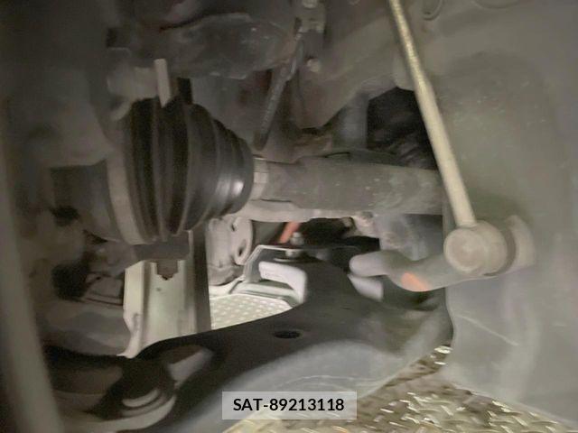 Toyota PRIUS 2016-05 8037675-19