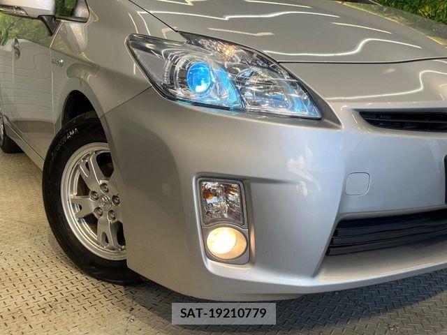 Toyota PRIUS 2010-02 8037735-11
