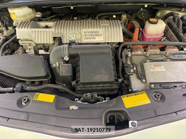 Toyota PRIUS 2010-02 8037735-17