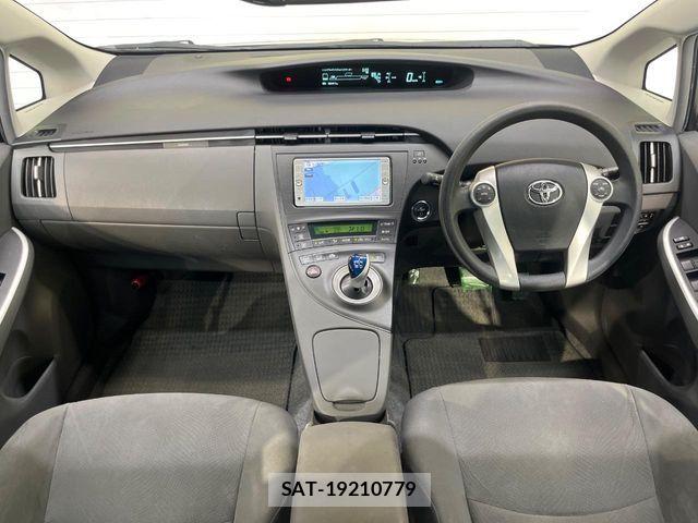Toyota PRIUS 2010-02 8037735-1