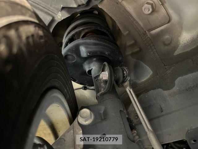 Toyota PRIUS 2010-02 8037735-19