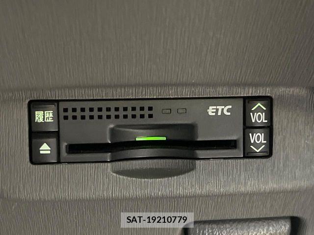 Toyota PRIUS 2010-02 8037735-4