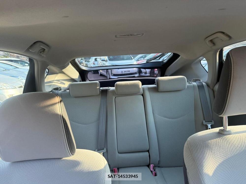 Toyota PRIUS 2010-11 1988938-27