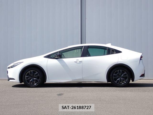 Toyota PRIUS 2023-11 8075148-17