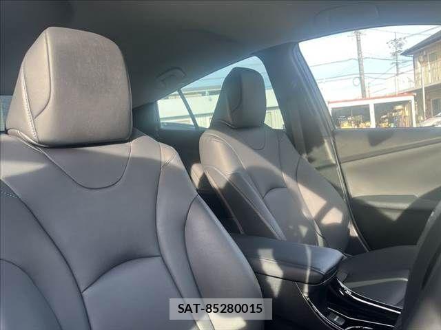 Toyota PRIUS 2019-03 8075161-3