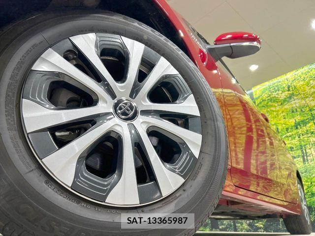 Toyota PRIUS 2019-06 8075155-12