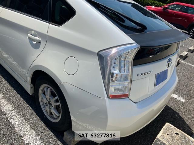 Toyota PRIUS 2011-08 8075187-4