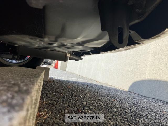 Toyota PRIUS 2011-08 8075187-5
