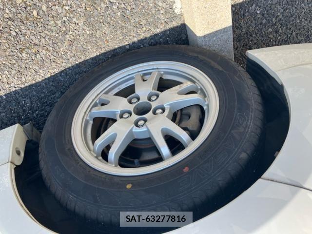 Toyota PRIUS 2011-08 8075187-8