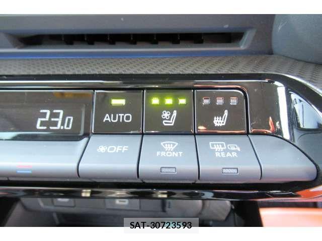 Toyota PRIUS 2023-06 8075140-17