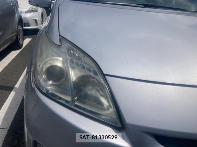 Toyota PRIUS 2011-11 8075199-1
