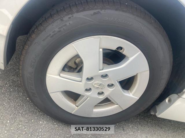 Toyota PRIUS 2011-11 8075199-3