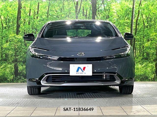 Toyota PRIUS 2023-08 8075143-13
