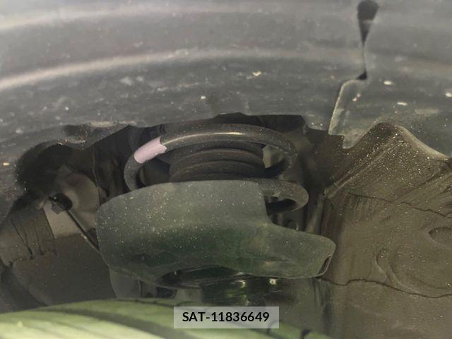 Toyota PRIUS 2023-08 8075143-19
