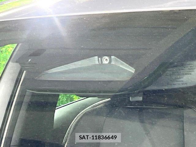 Toyota PRIUS 2023-08 8075143-4