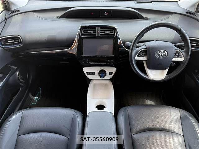 Toyota PRIUS 2016-03 8075169-1