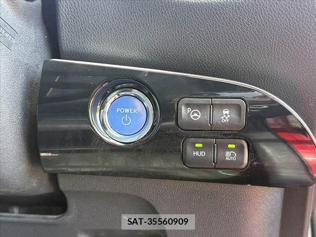 Toyota PRIUS 2016-03 8075169-23