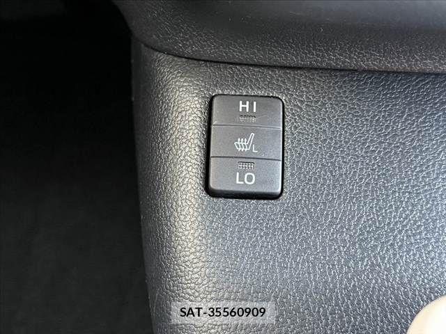 Toyota PRIUS 2016-03 8075169-26