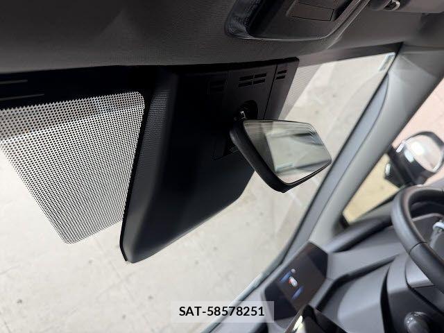 Toyota PRIUS 2024-04 8075147-9