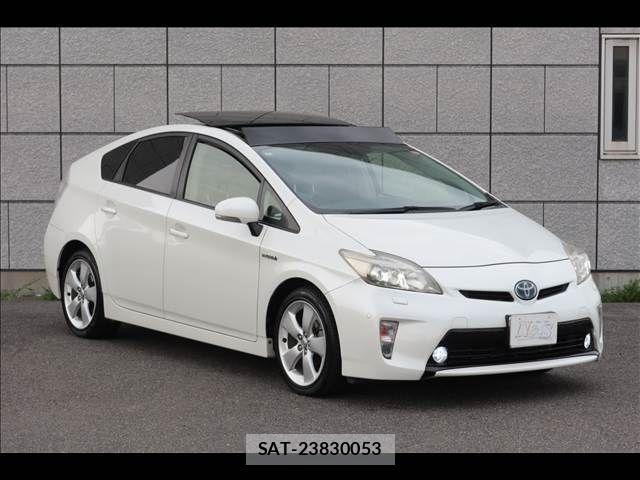 Toyota PRIUS 2012-03 8075168-5