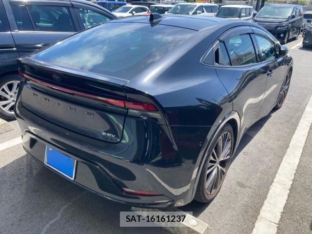 Toyota PRIUS 2023-07 8075145-5