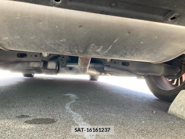 Toyota PRIUS 2023-07 8075145-7