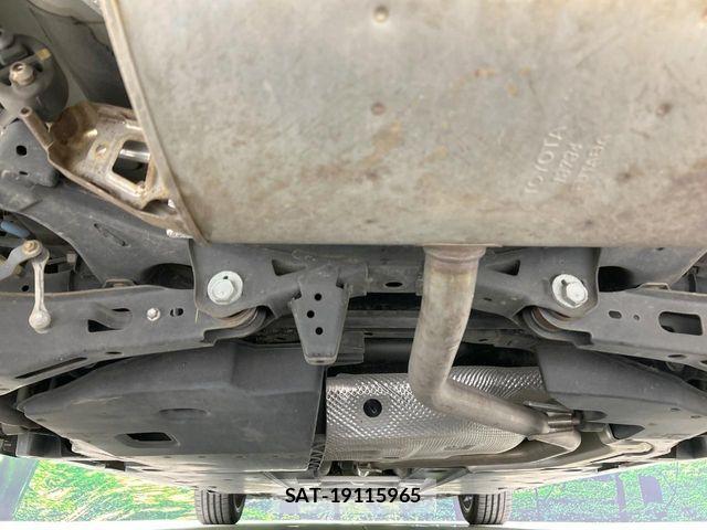 Toyota PRIUS 2018-03 8075158-18