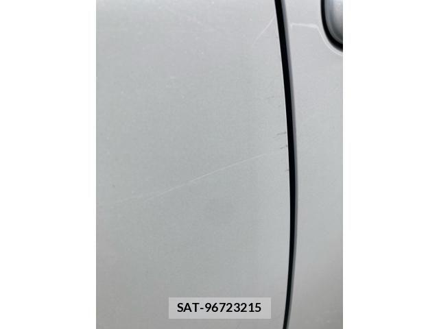 Toyota PRIUS 2023-10 8075142-25