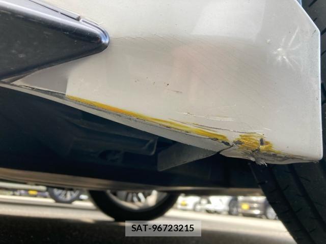 Toyota PRIUS 2023-10 8075142-27