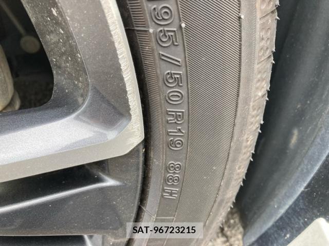 Toyota PRIUS 2023-10 8075142-4