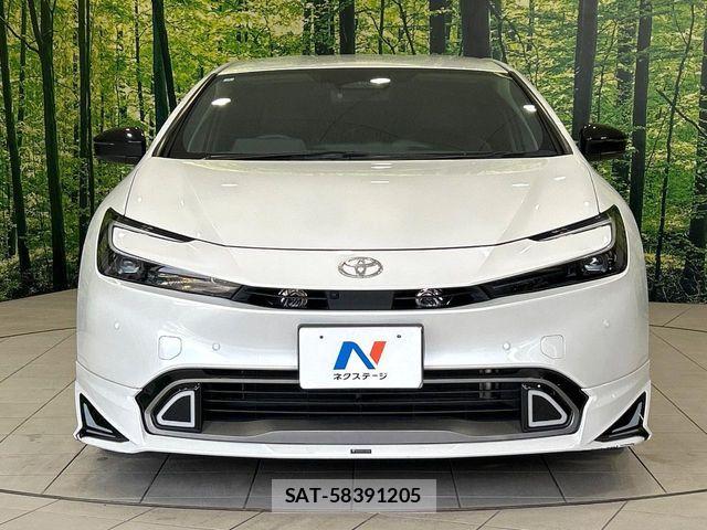 Toyota PRIUS 2024-03 8075137-13