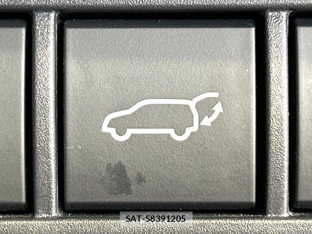 Toyota PRIUS 2024-03 8075137-6