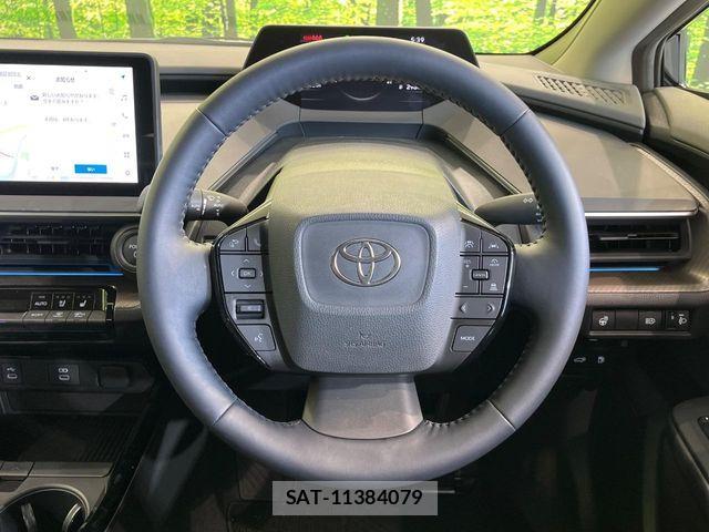 Toyota PRIUS 2023-07 8075141-10