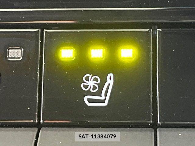 Toyota PRIUS 2023-07 8075141-6