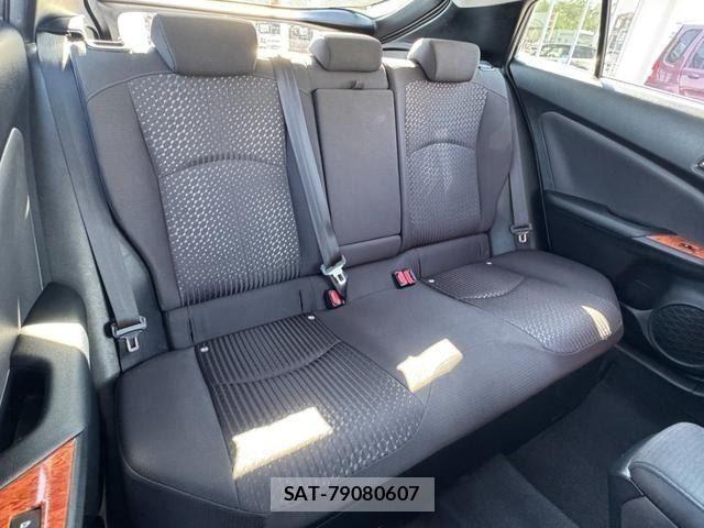 Toyota PRIUS 2016-04 8075160-9