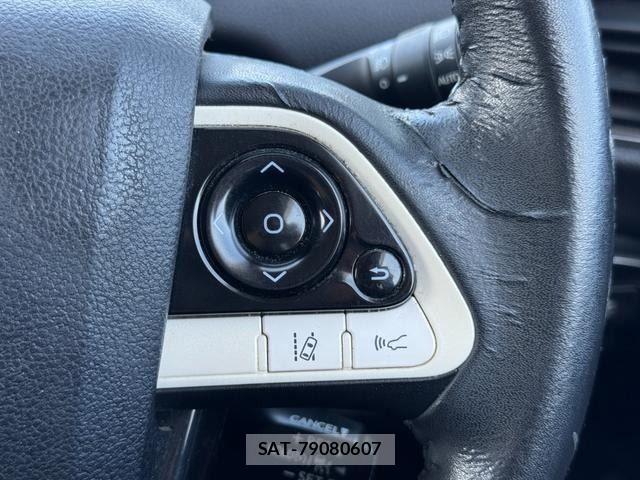 Toyota PRIUS 2016-04 8075160-14