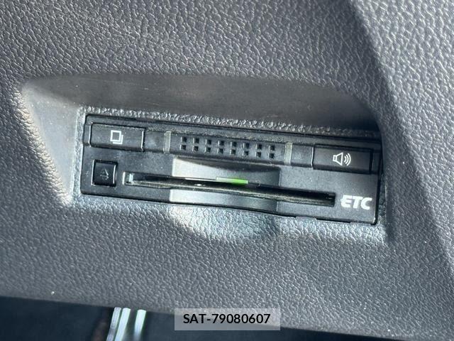 Toyota PRIUS 2016-04 8075160-27