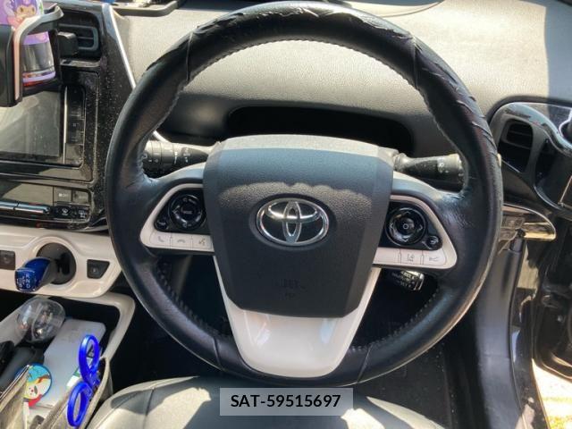 Toyota PRIUS 2016-08 8075172-14