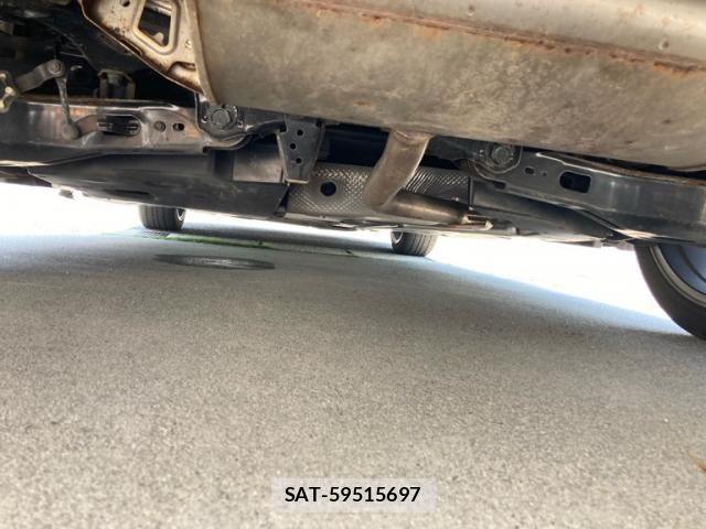 Toyota PRIUS 2016-08 8075172-28