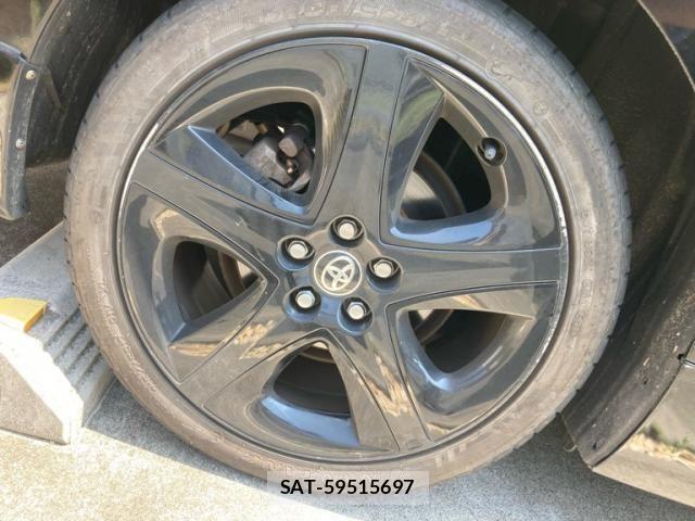 Toyota PRIUS 2016-08 8075172-6