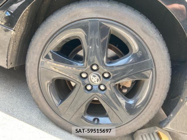 Toyota PRIUS 2016-08 8075172-7