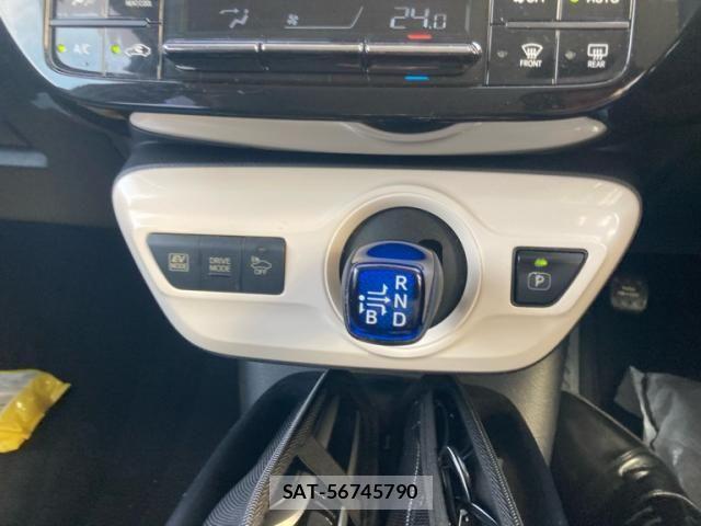 Toyota PRIUS 2015-12 8075175-13