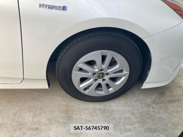 Toyota PRIUS 2015-12 8075175-19