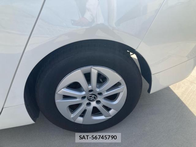 Toyota PRIUS 2015-12 8075175-20