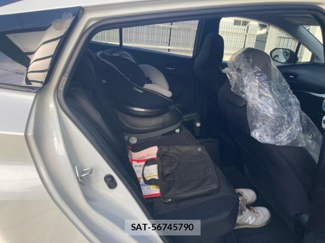 Toyota PRIUS 2015-12 8075175-6