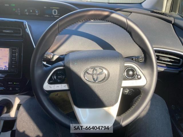 Toyota PRIUS 2016-11 8075173-16